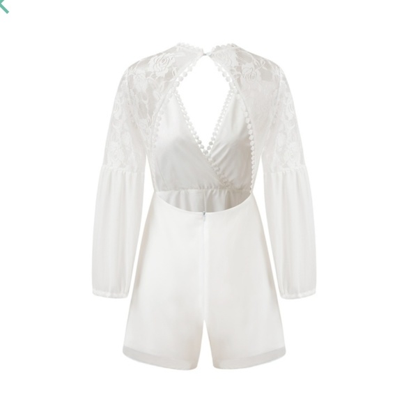 V-Neck Lace Jumpsuit - Picture 6 of 8